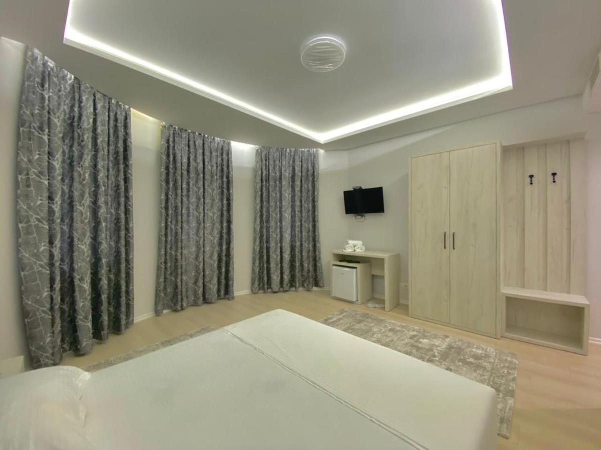 Principe Del Lago Canaj Exterior photo